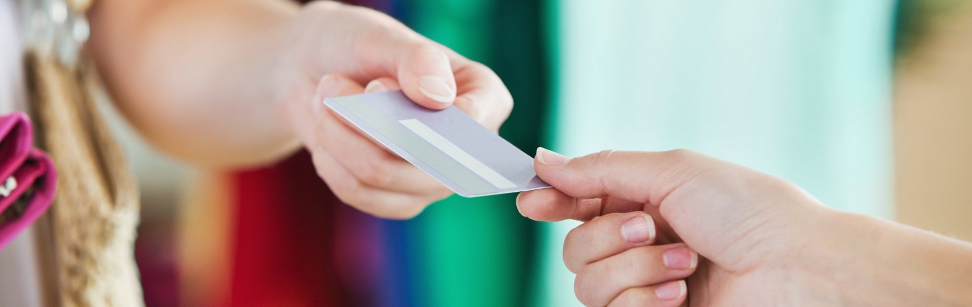 Принимаем кредитные карты